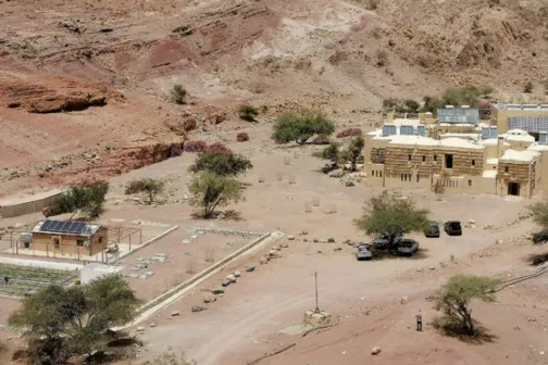 Dezentrale Kläranlage und Wiederverwendungssystem im Biosphärenreservat Dana